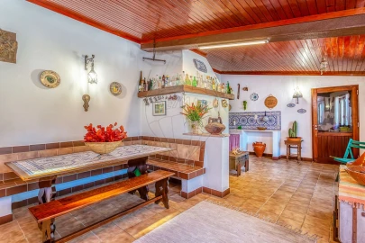 Moradia T4 para Venda em Sesimbra (Castelo)