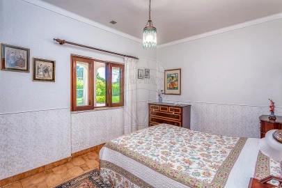 Moradia T4 para Venda em Sesimbra (Castelo)