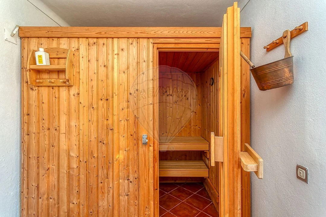 Moradia T4 para Venda em Sesimbra (Castelo) Foto 12