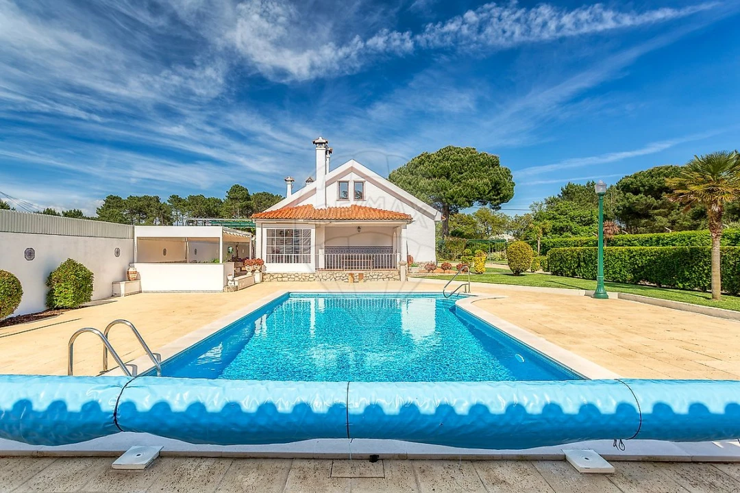 Moradia T4 para Venda em Sesimbra (Castelo) Foto 6