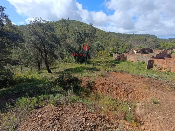 Moradia T3 para Venda em Marmelete Foto 9