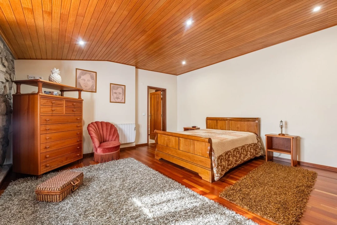 Moradia T6 para Venda em Ribeira do Neiva Foto 33