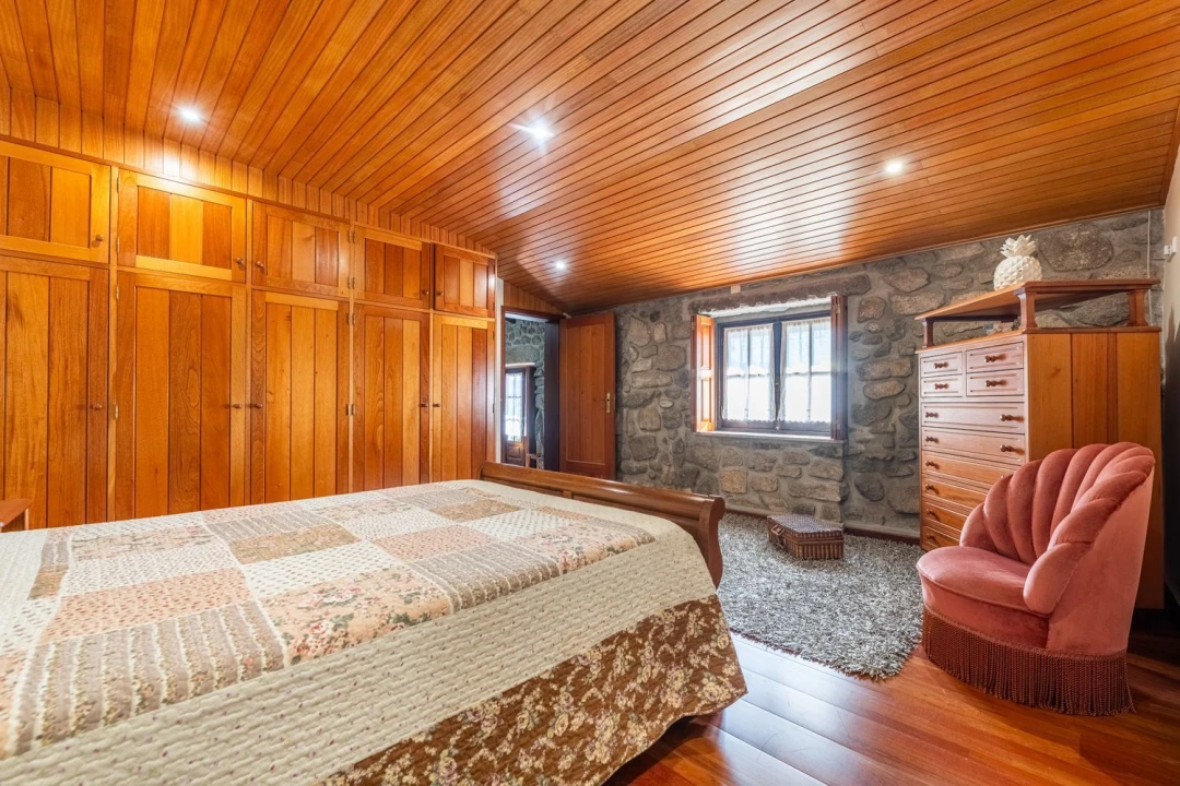 Moradia T6 para Venda em Ribeira do Neiva Foto 34