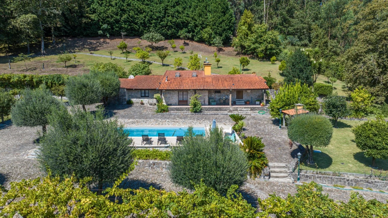 Moradia T6 para Venda em Ribeira do Neiva Foto 44