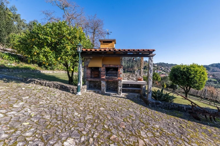 Moradia T6 para Venda em Ribeira do Neiva Foto 15