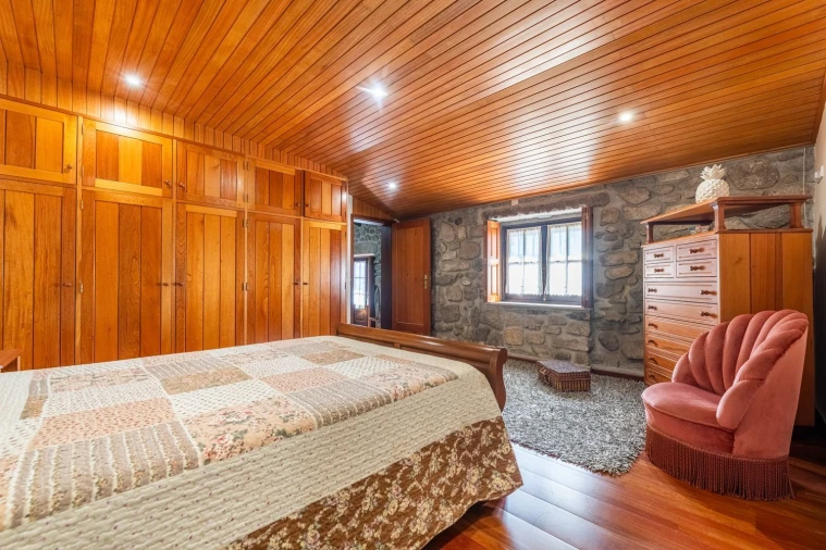 Moradia T6 para Venda em Ribeira do Neiva Foto 34