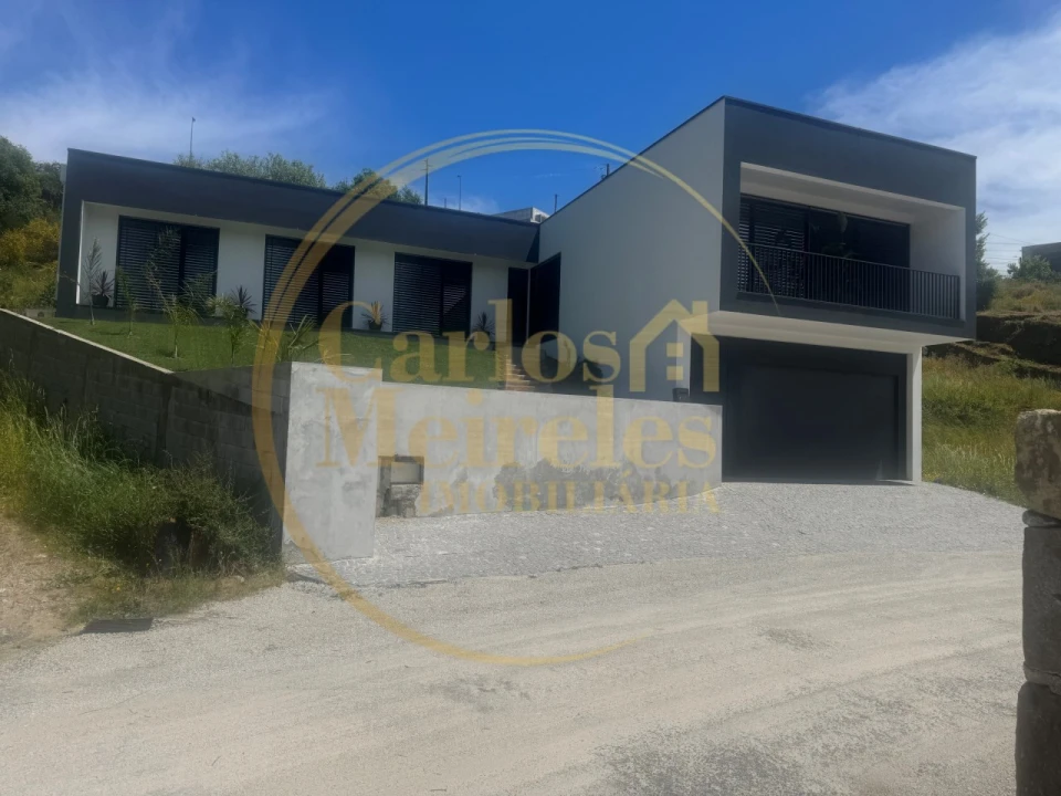 Terreno para Venda em Lanhas Foto 4