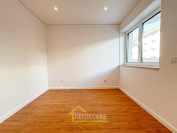Apartamento T3 para Venda em Buarcos