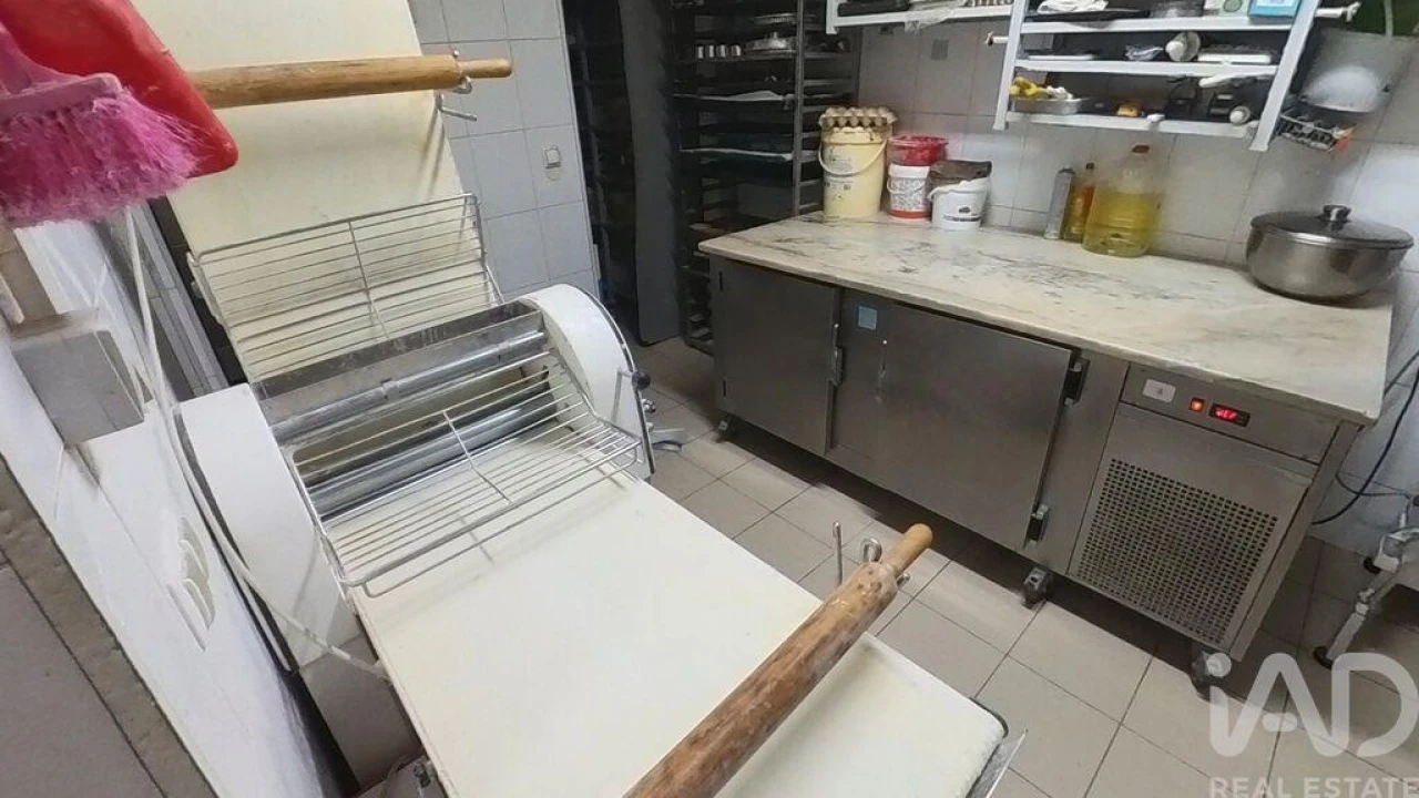 Loja para Venda em Sertã Foto 15