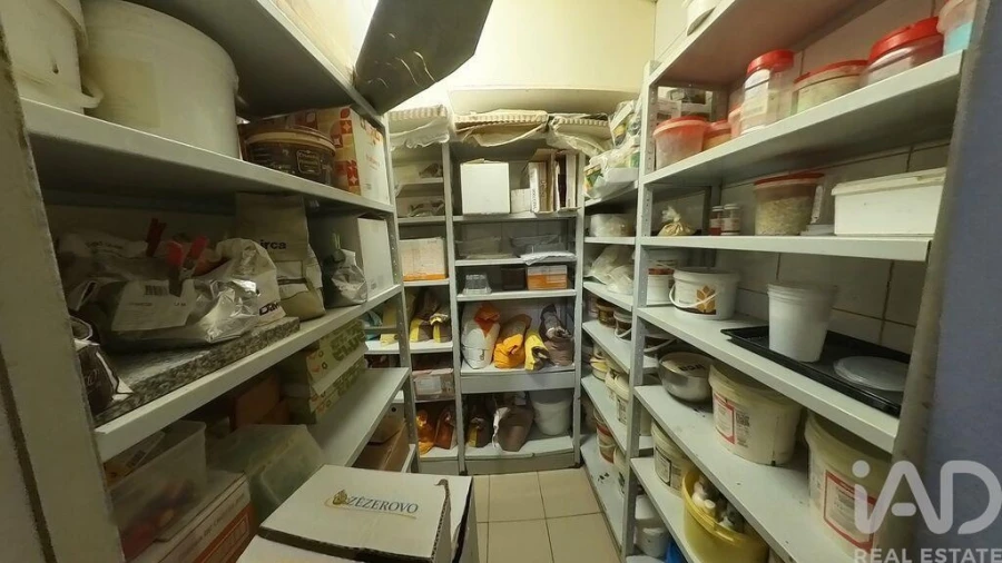 Loja para Venda em Sertã Foto 19