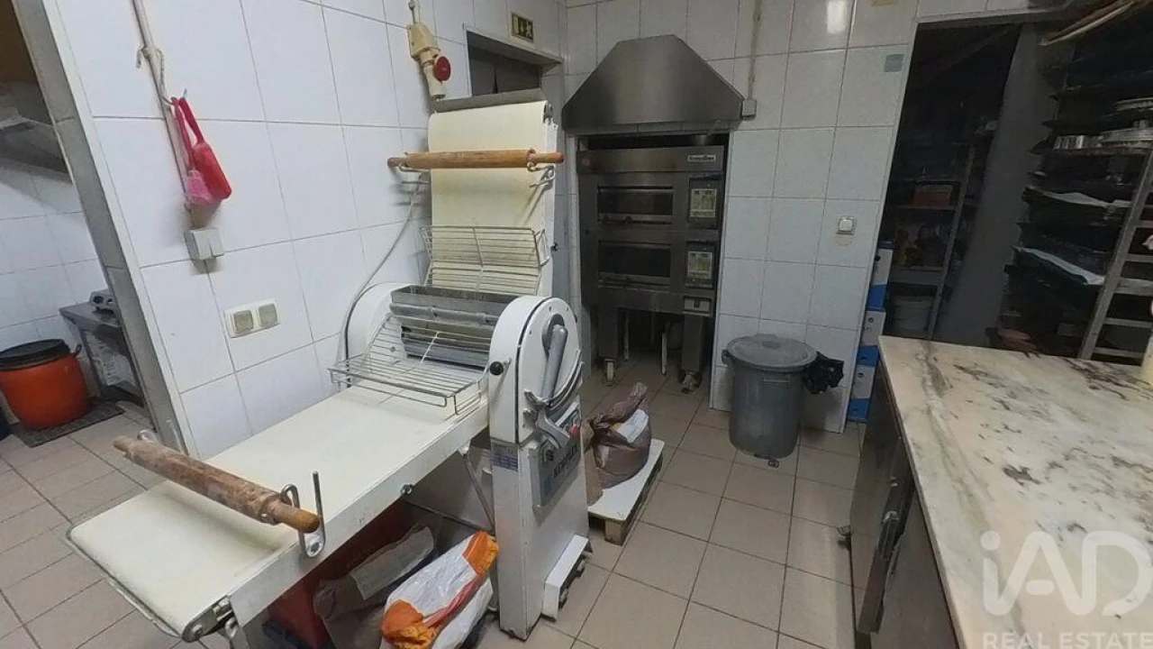 Loja para Venda em Sertã Foto 17