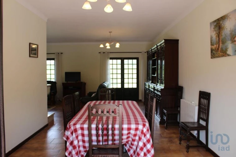 Moradia T5 para Venda em Famalicão Foto 8