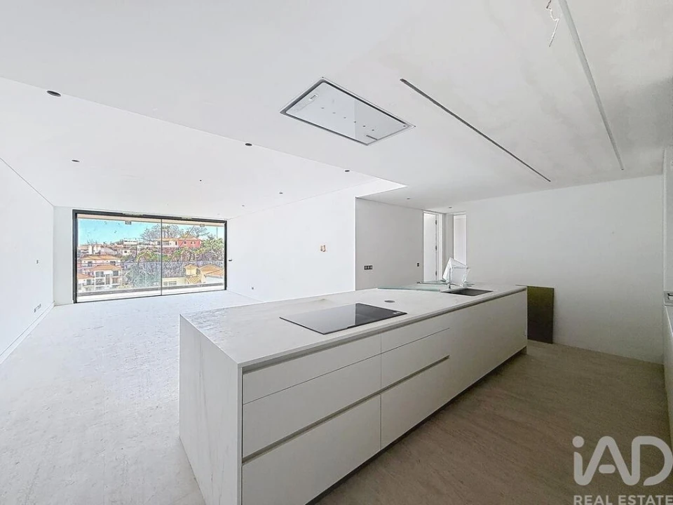 Apartamento T2 para Venda em Camara de Lobos Foto 3