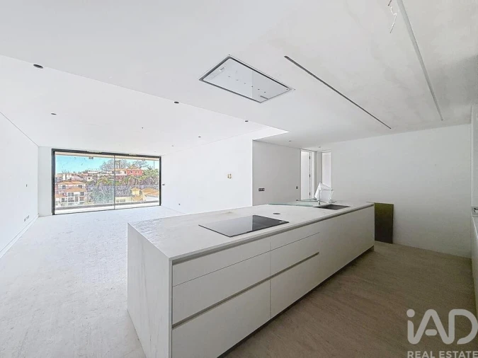Apartamento T2 para Venda em Camara de Lobos Foto 3