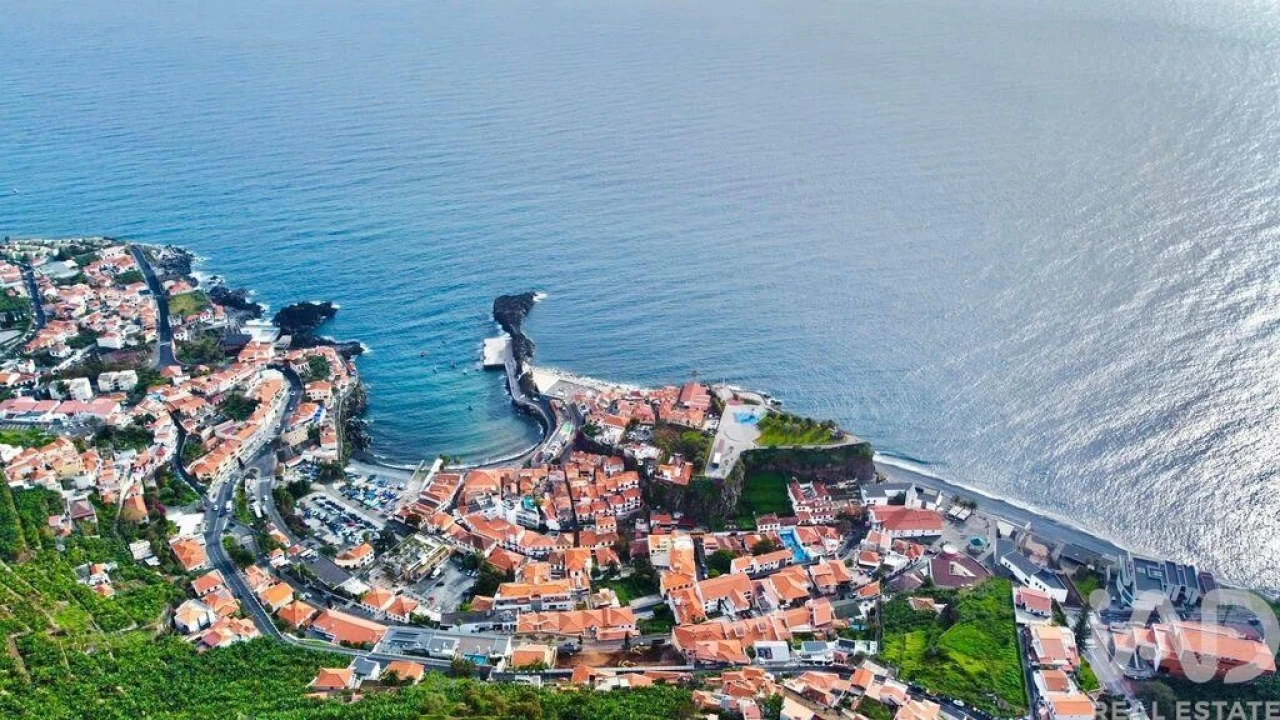 Apartamento T2 para Venda em Camara de Lobos Foto 17