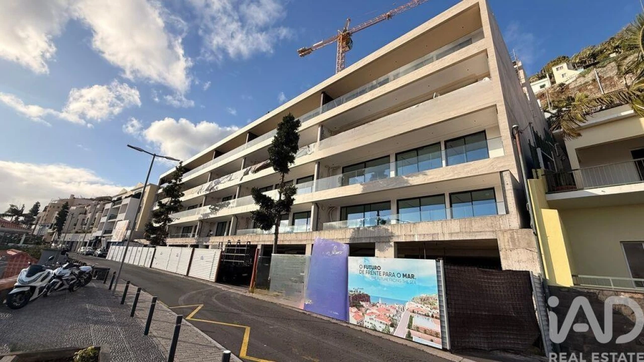 Apartamento T2 para Venda em Camara de Lobos Foto 21