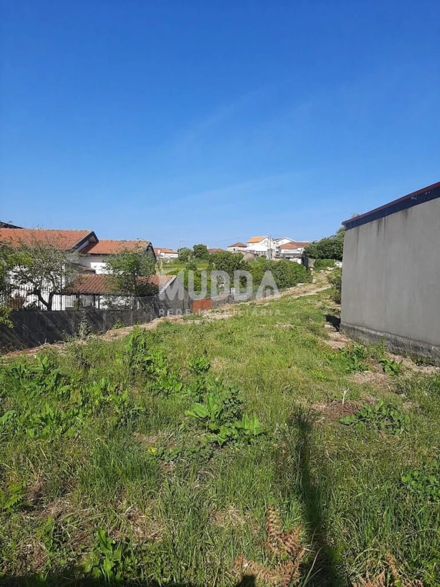 Terreno para Venda em Arcozelo Foto 5