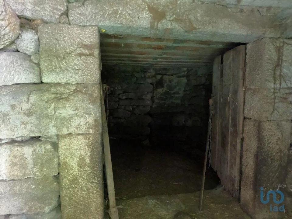 Moradia para Venda em Lindoso Foto 13