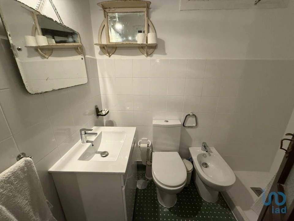 Moradia T15 para Venda em Cambres Foto 7