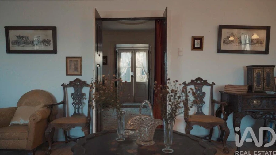 Moradia T15 para Venda em Cambres Foto 15