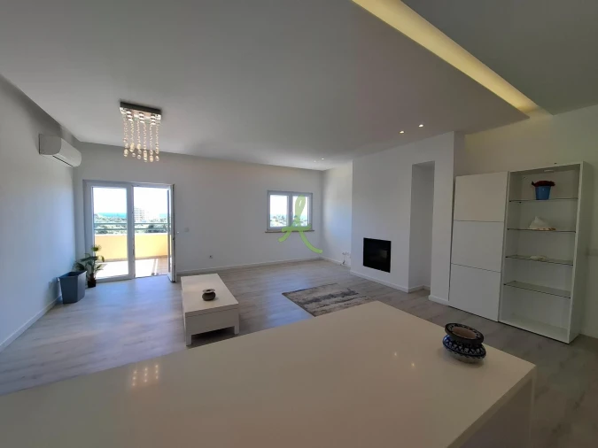 Apartamento T3 para Venda em Portimão Foto 11