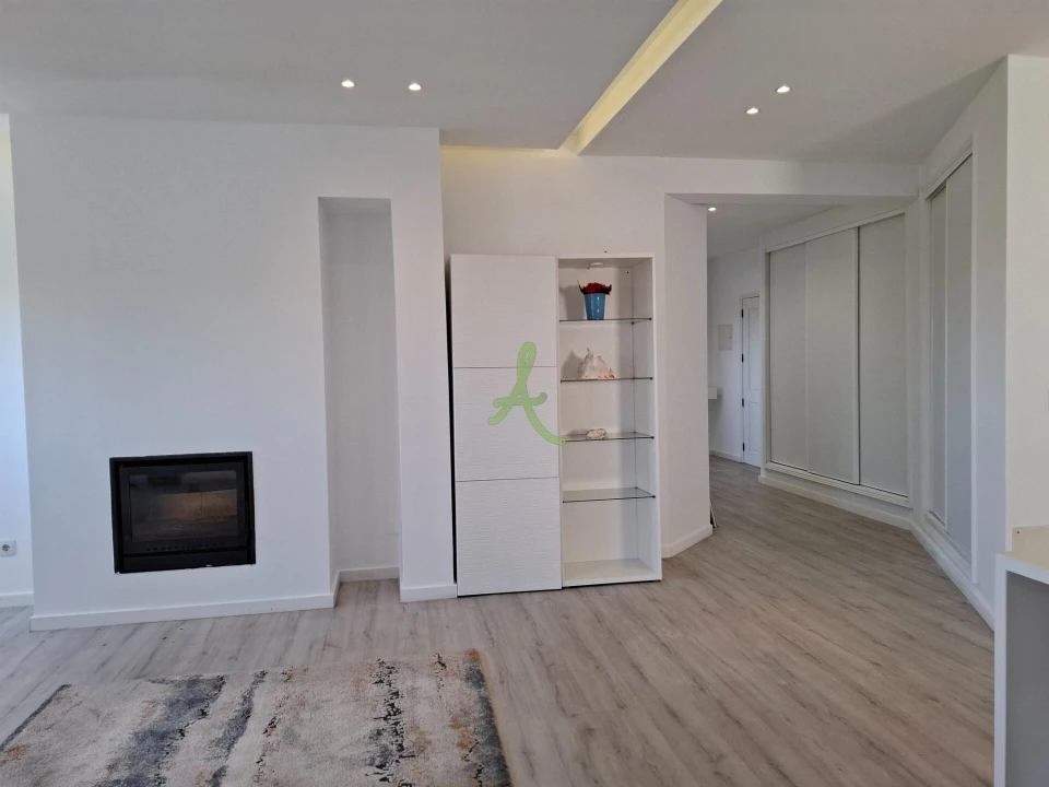 Apartamento T3 para Venda em Portimão Foto 6