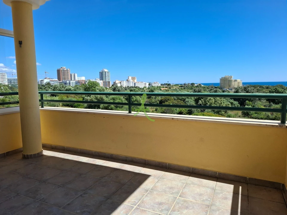 Apartamento T3 para Venda em Portimão Foto 15