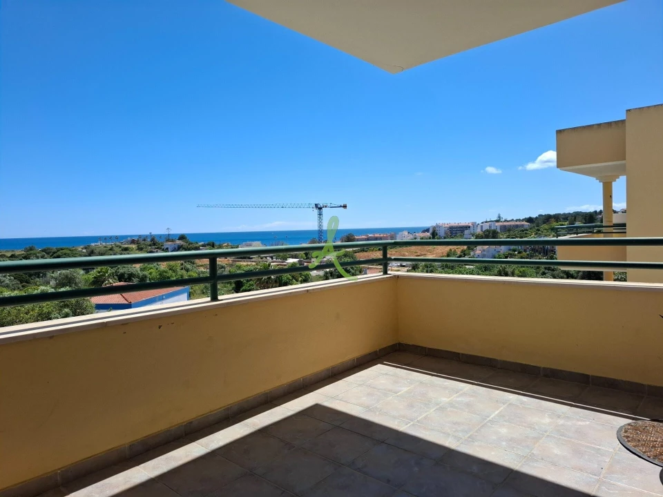 Apartamento T3 para Venda em Portimão Foto 13