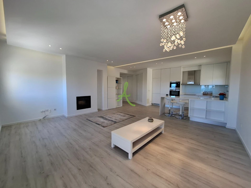 Apartamento T3 para Venda em Portimão Foto 5