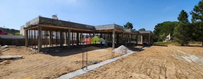 Moradia T3 para Venda em Sesimbra (Castelo)