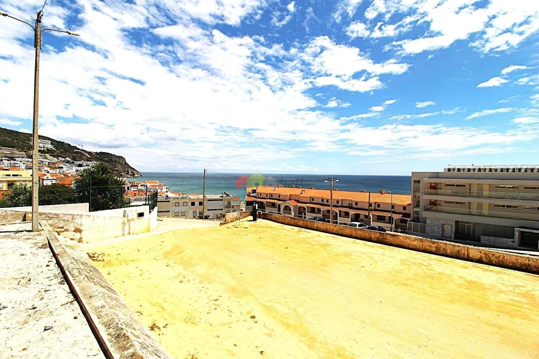 Moradia T3 para Venda em Sesimbra (Castelo) Foto 23