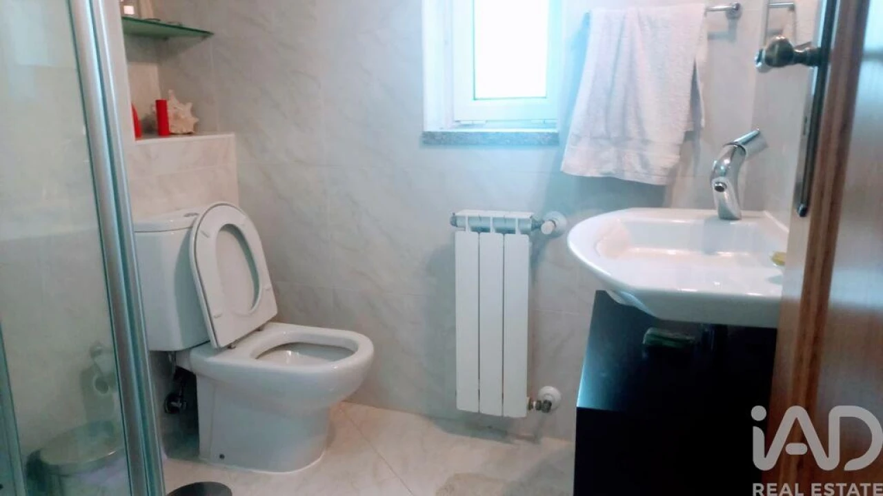 Moradia T3 para Venda em São Lourenço de Ribapinhão Foto 18