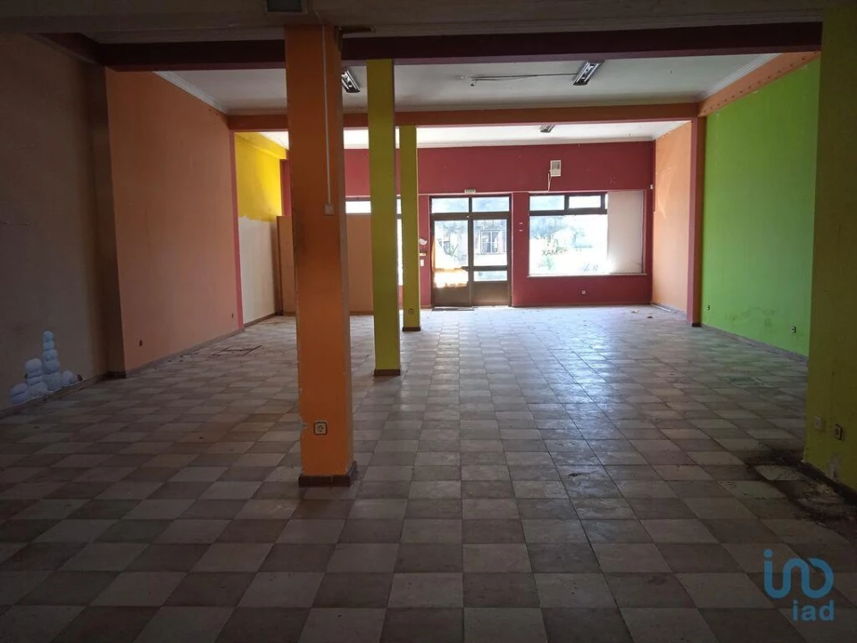 Loja para Venda em Nelas Foto 3