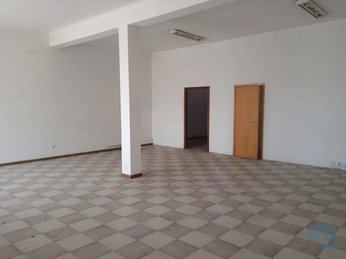 Loja para Venda em Nelas Foto 9