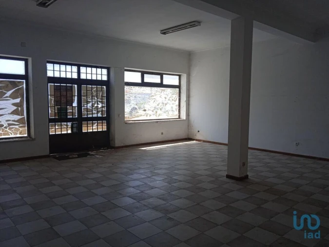 Loja para Venda em Nelas Foto 8