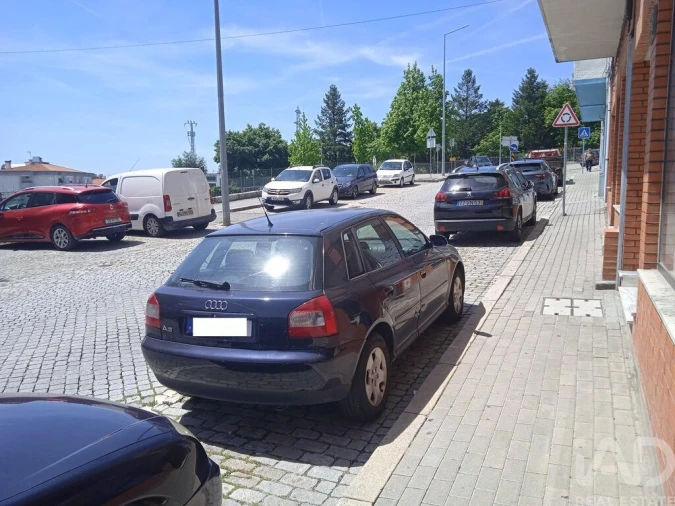 Loja para Venda em Nelas Foto 15