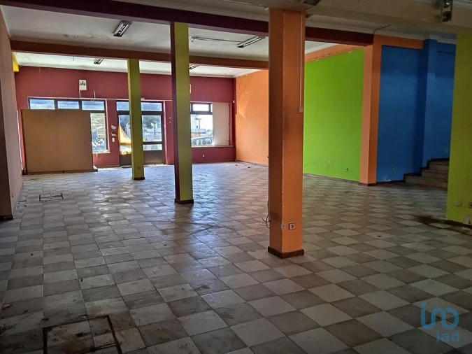 Loja para Venda em Nelas