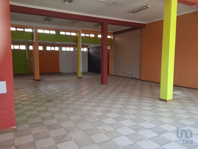 Loja para Venda em Nelas Foto 2