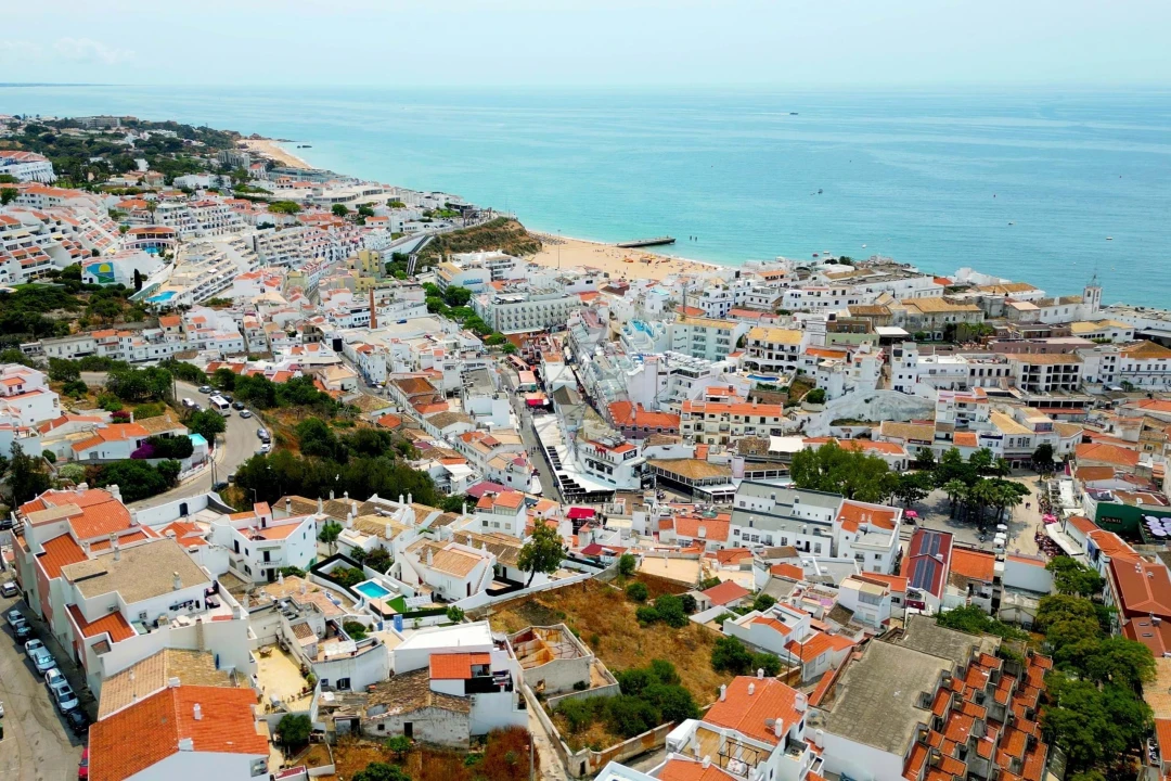 Apartamento T2 para Venda em Albufeira e Olhos de Água Foto 35