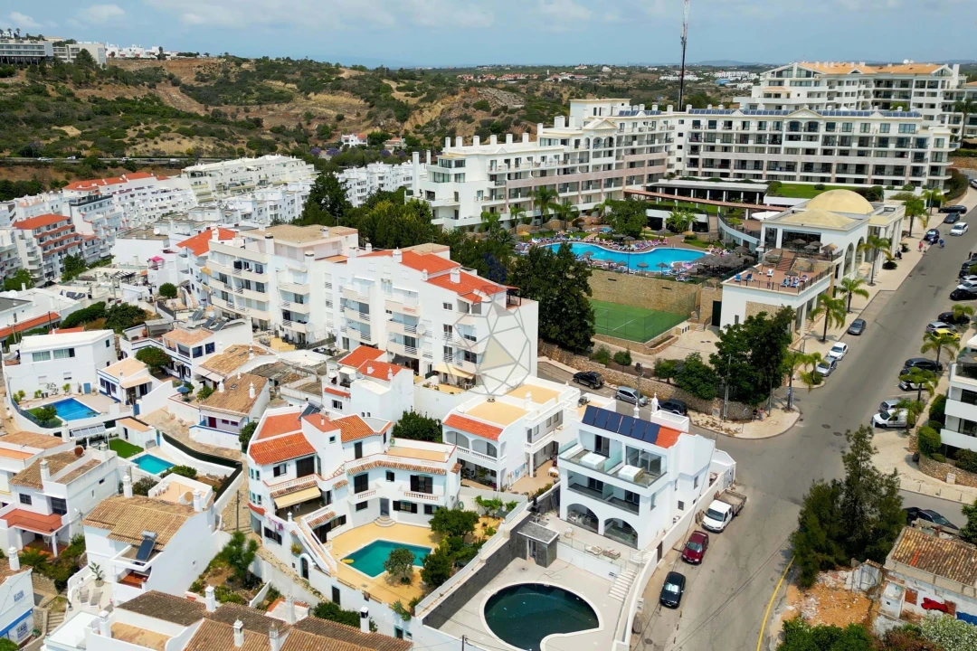 Apartamento T2 para Venda em Albufeira e Olhos de Água Foto 29