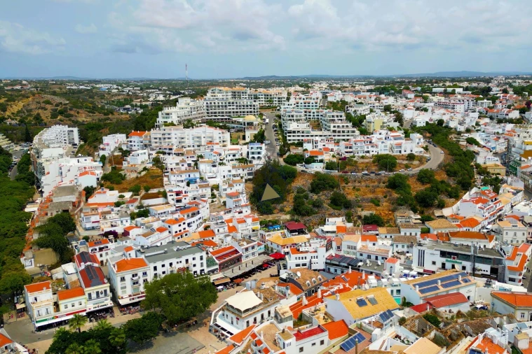 Apartamento T2 para Venda em Albufeira e Olhos de Água Foto 30