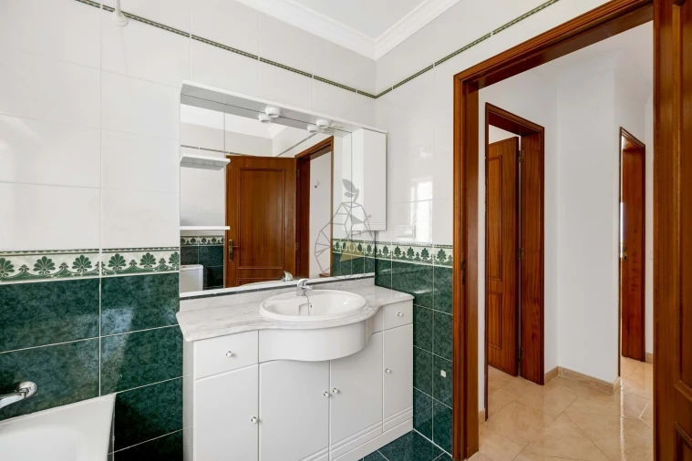 Apartamento T2 para Venda em Albufeira e Olhos de Água Foto 14