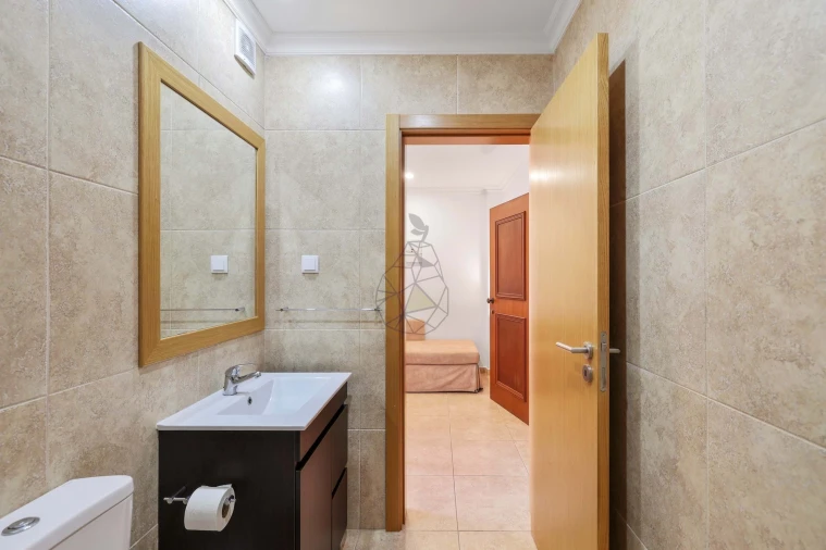 Apartamento para Venda em Portimão Foto 11