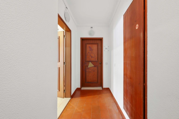 Apartamento para Venda em Portimão Foto 18