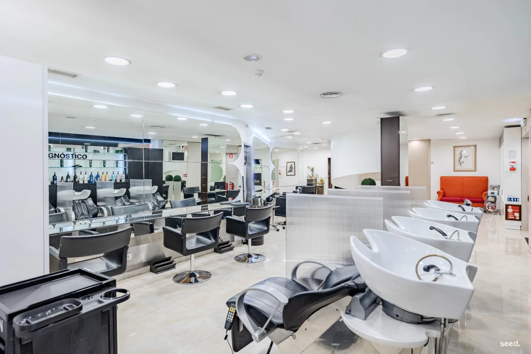 Negócio para Venda em Santo António Foto 5