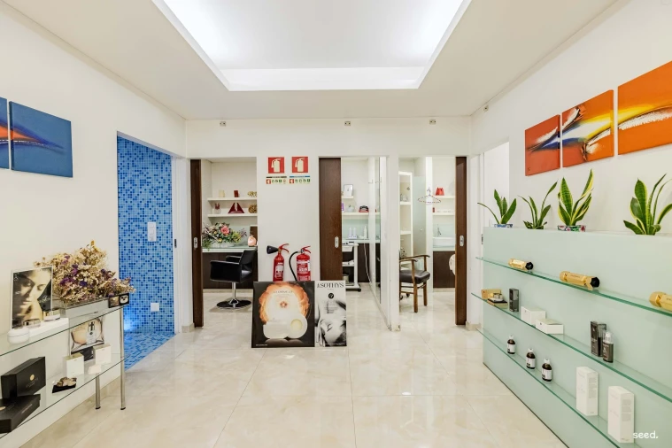 Negócio para Venda em Santo António Foto 9