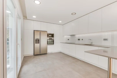 Apartamento T4 para Venda em Cascais e Estoril
