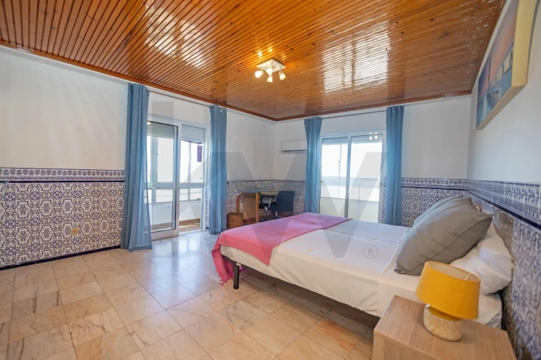 Apartamento T5 para Venda em Faro (Sé e São Pedro) Foto 20