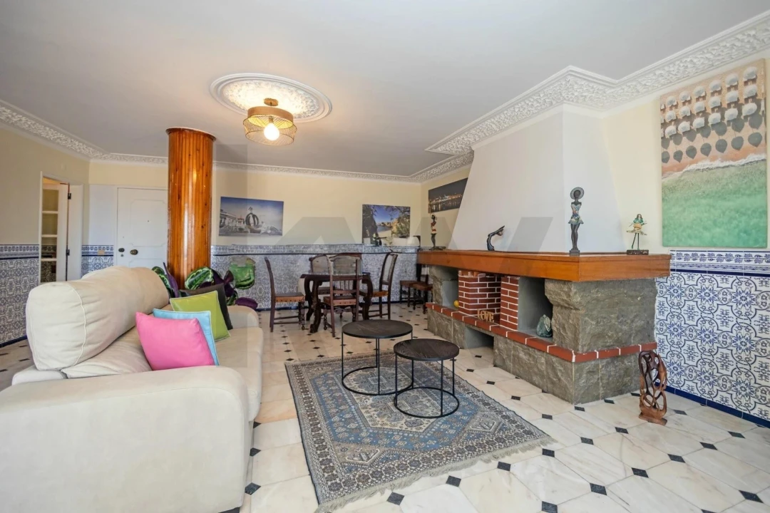 Apartamento T5 para Venda em Faro (Sé e São Pedro) Foto 7