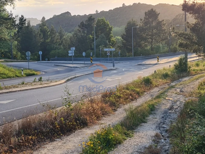 Moradia T1 para Venda em Santa Maria, São Pedro e Matacães Foto 6